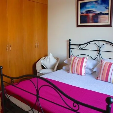 “how To Rent Your Perfect Luxury Cyprus Villa″- Lysos Βίλα