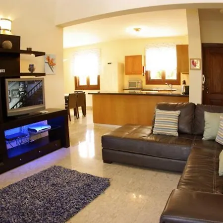 “how To Rent Your Perfect Luxury Cyprus Villa″- Lysos * Κούκλια